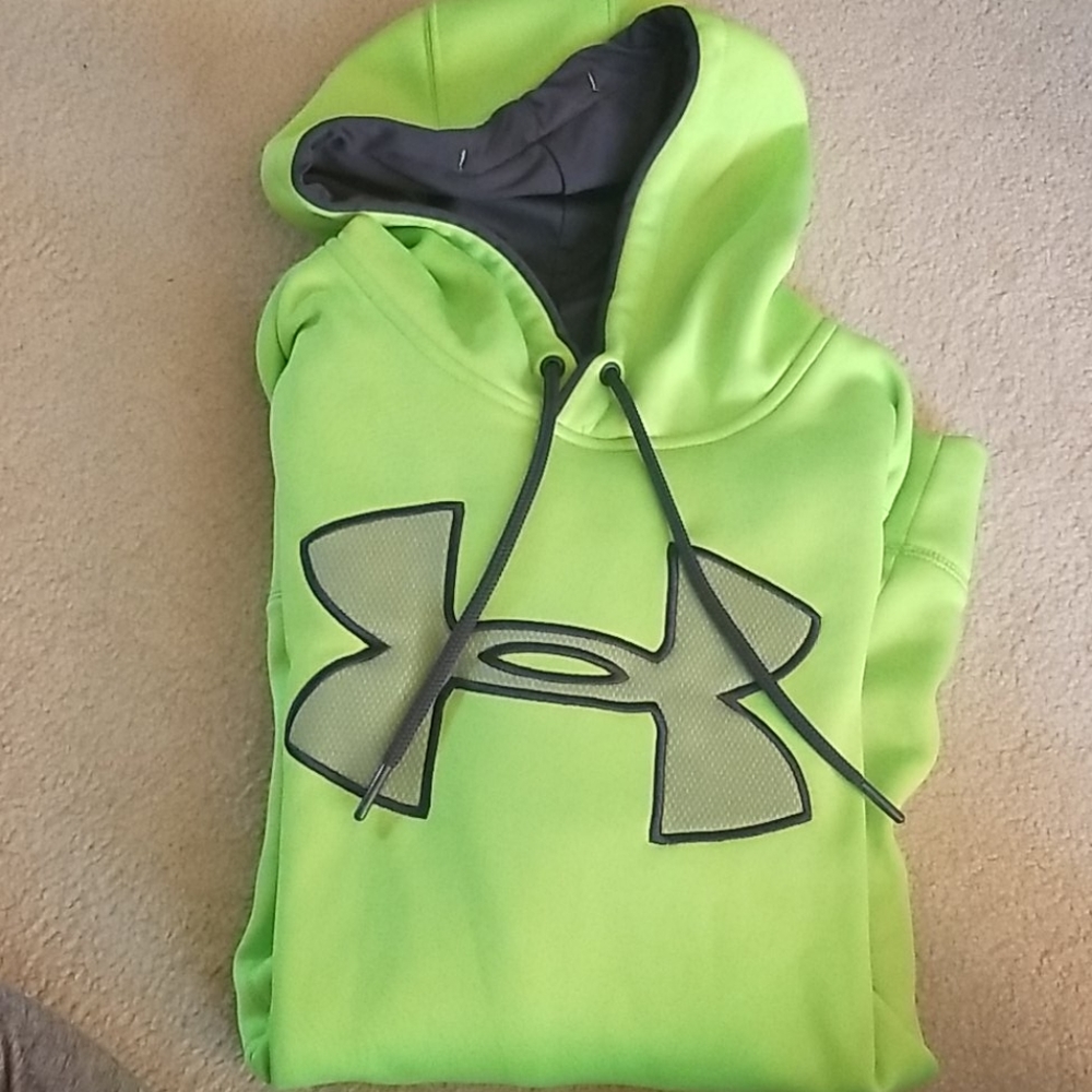 Under Armour Hoodie